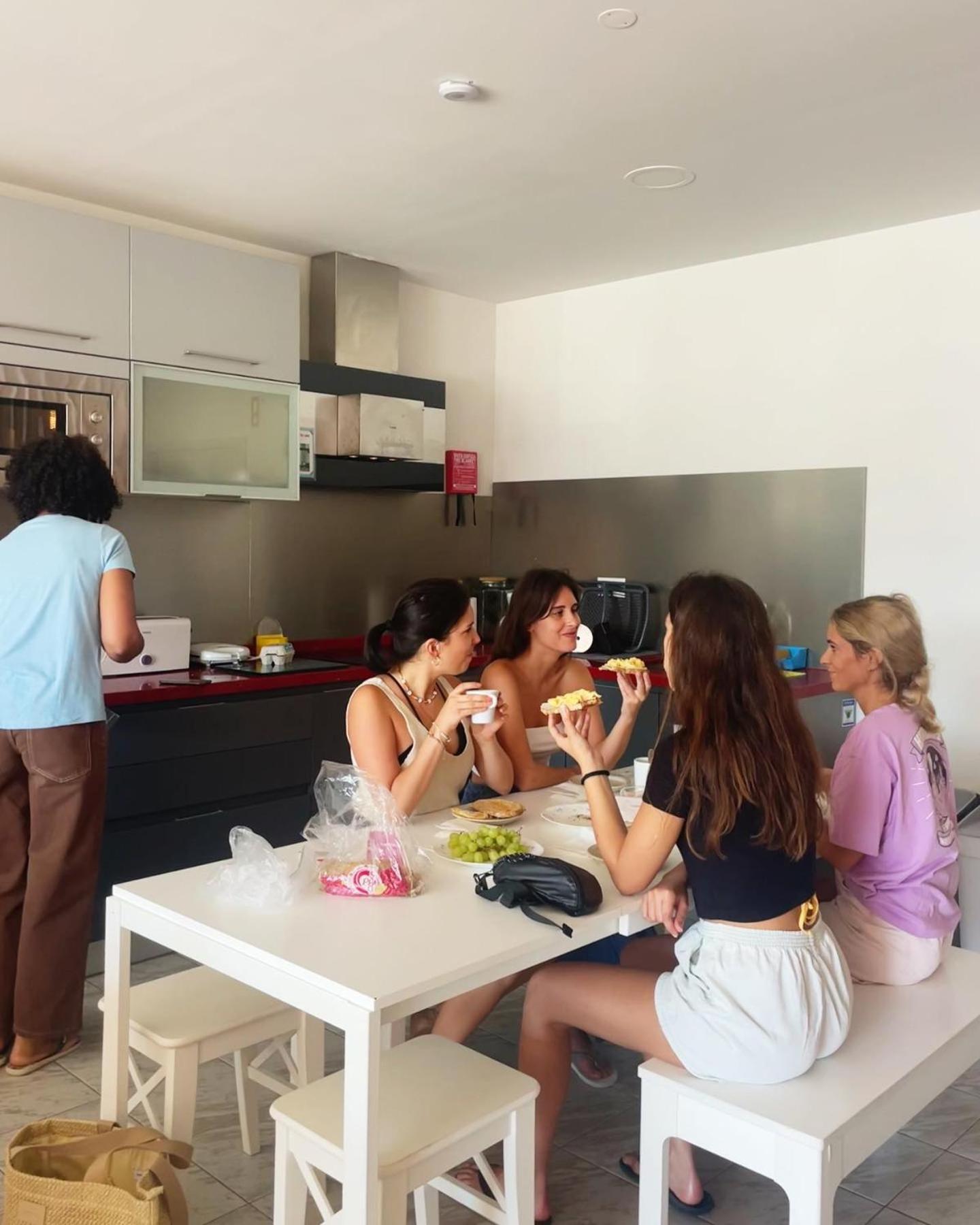 Arca Nova Guest House - קמיניה מראה חיצוני תמונה